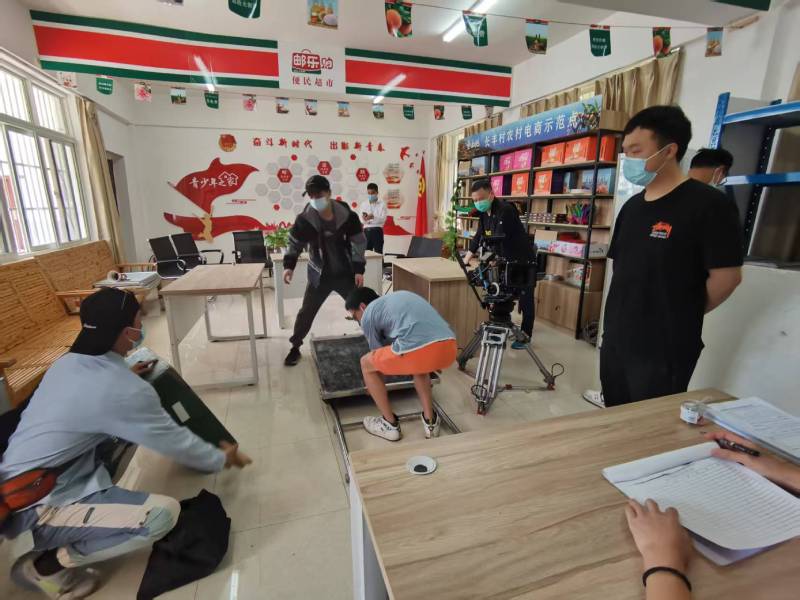 河源广告片拍摄公司：极简主义践行者，少即是多的视觉哲学